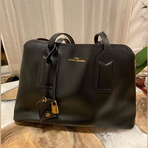 Absolutely Gorgeous Marc Jacobs The Editor Leather Tote